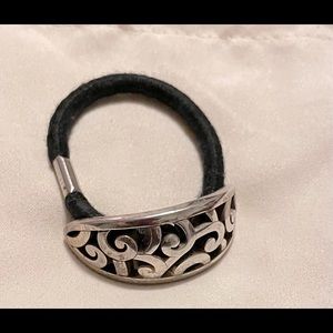 Brighton Ponytail Holder